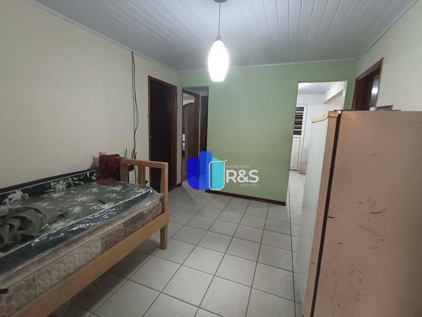 Casa à venda com 4 quartos, 100m² - Foto 5