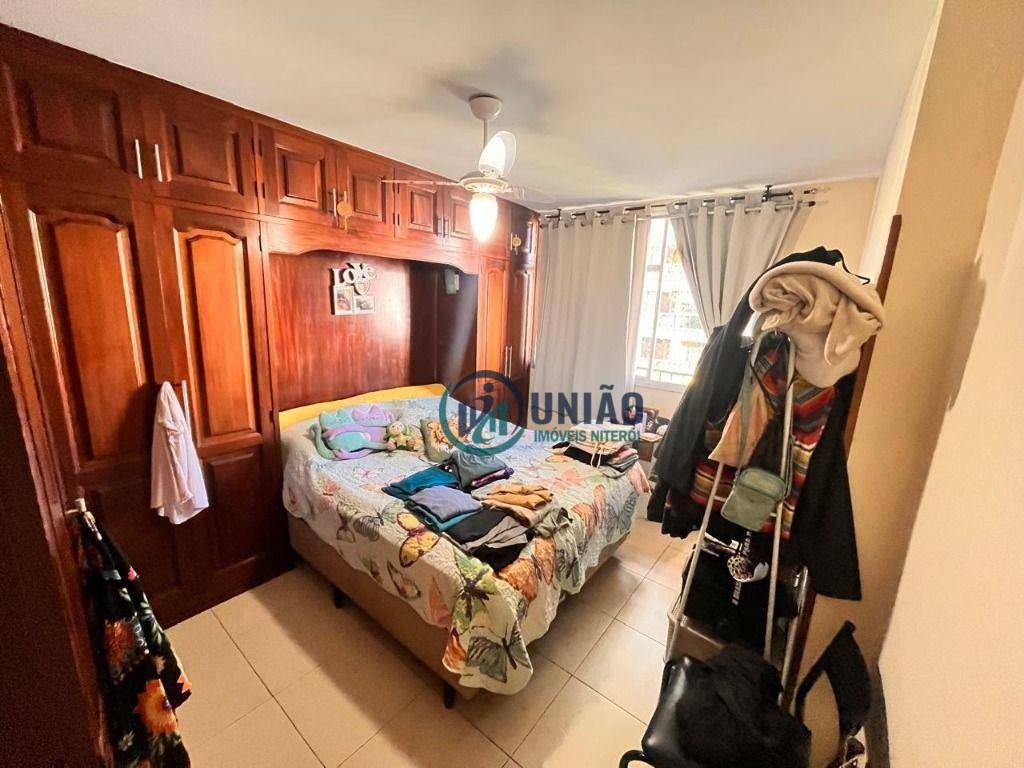 Apartamento à venda com 3 quartos, 115m² - Foto 19