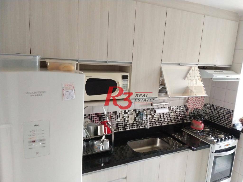 Apartamento à venda com 2 quartos, 67m² - Foto 2