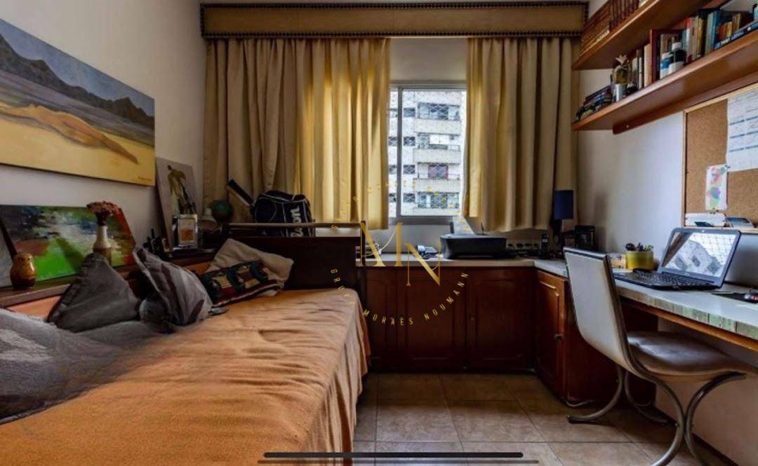 Apartamento à venda com 3 quartos, 150m² - Foto 18