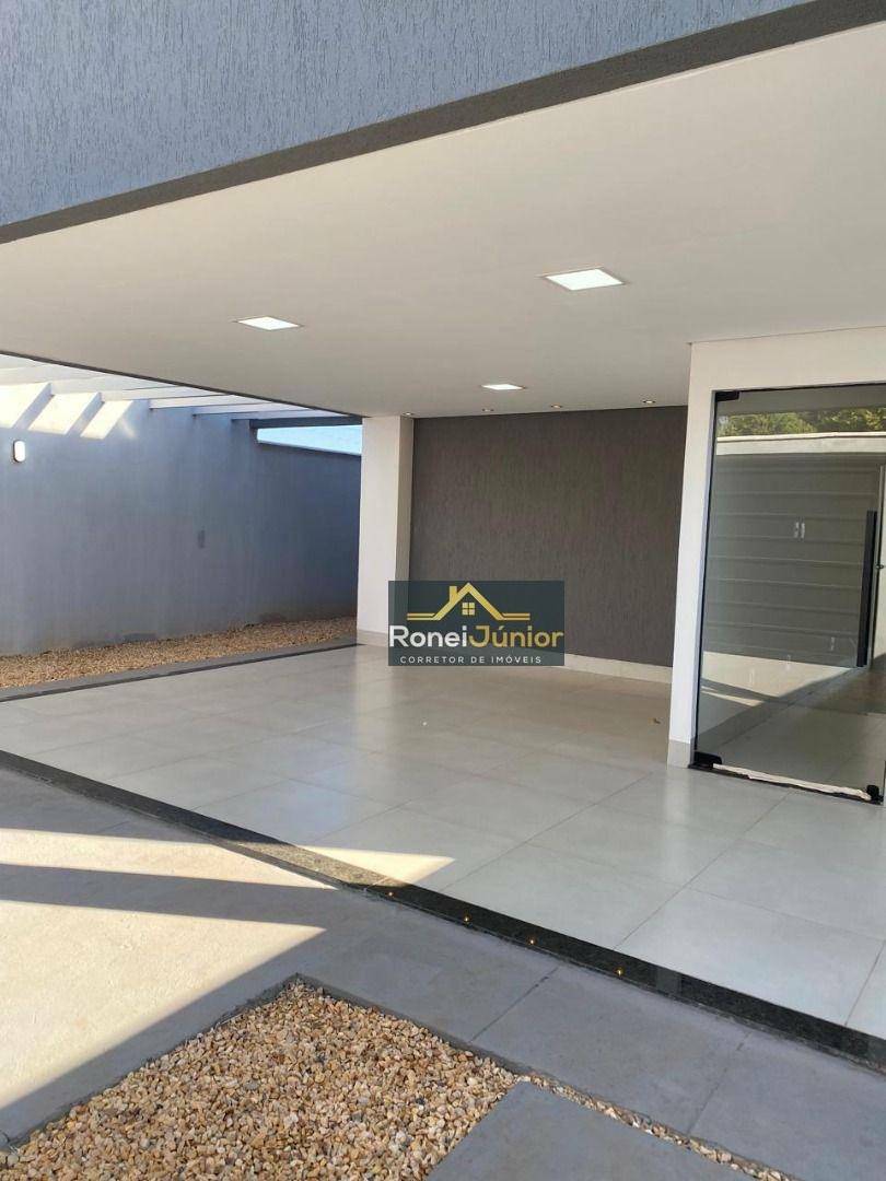 Casa à venda com 3 quartos, 125m² - Foto 1