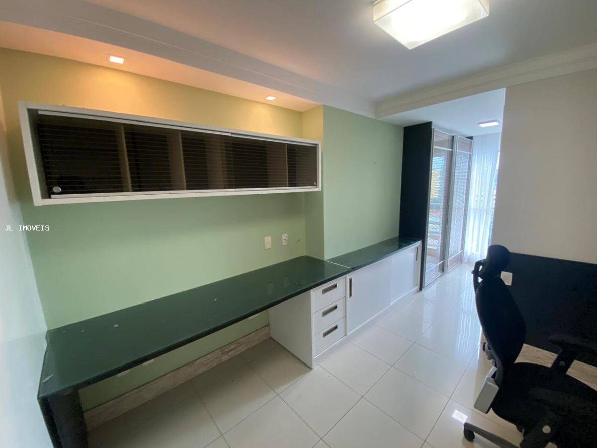 Apartamento para alugar com 3 quartos, 165m² - Foto 27