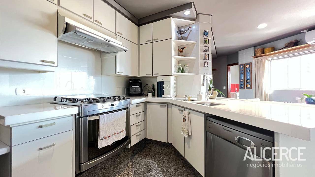 Apartamento à venda com 4 quartos, 398m² - Foto 37