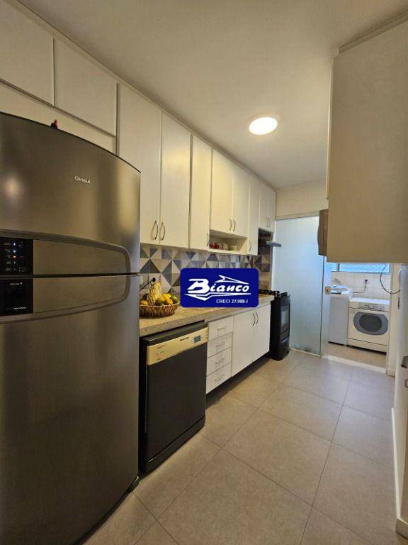 Apartamento à venda com 3 quartos, 80m² - Foto 17