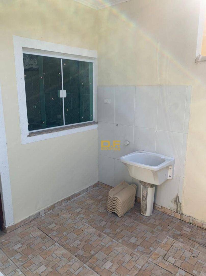 Casa à venda com 2 quartos, 1m² - Foto 4