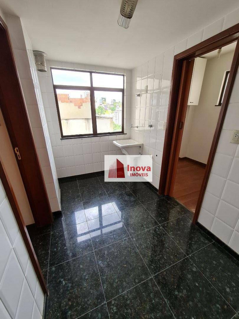 Apartamento à venda com 3 quartos, 140m² - Foto 24