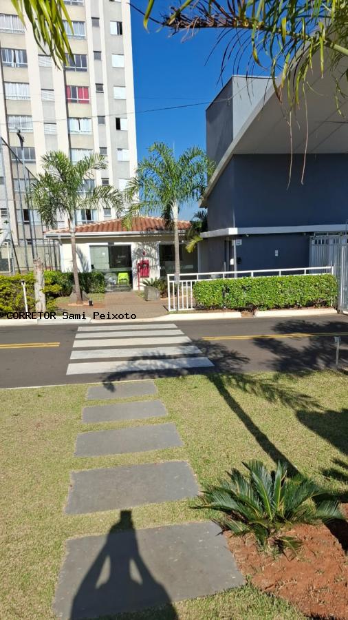 Apartamento para alugar com 2 quartos, 50m² - Foto 23