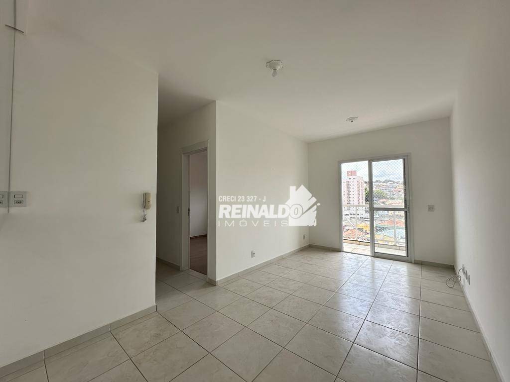 Apartamento à venda com 2 quartos, 62m² - Foto 1