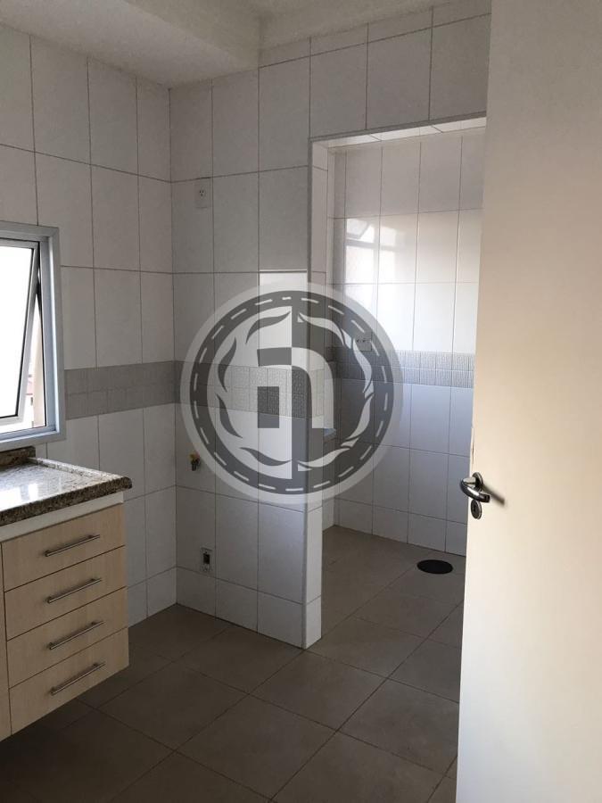 Apartamento à venda com 3 quartos, 99m² - Foto 15