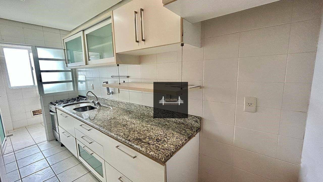 Apartamento à venda com 2 quartos, 78m² - Foto 7