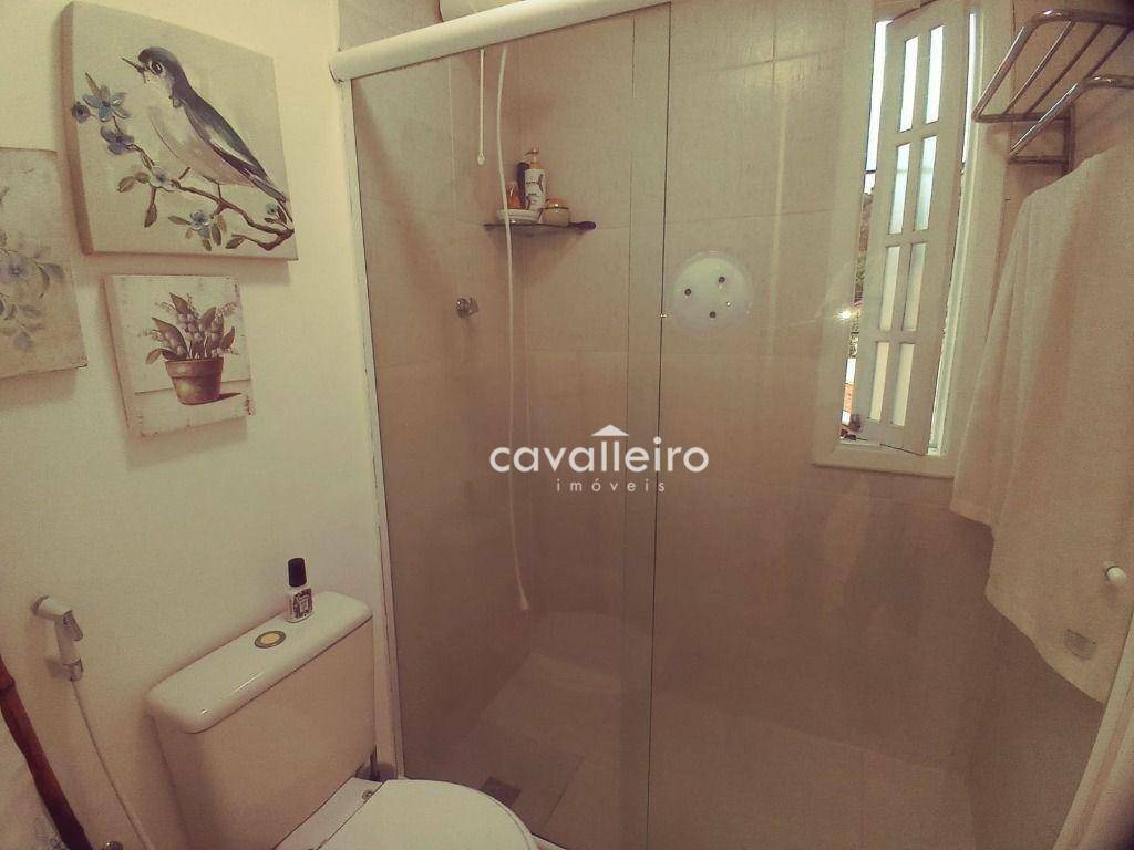 Casa à venda com 4 quartos, 250m² - Foto 48