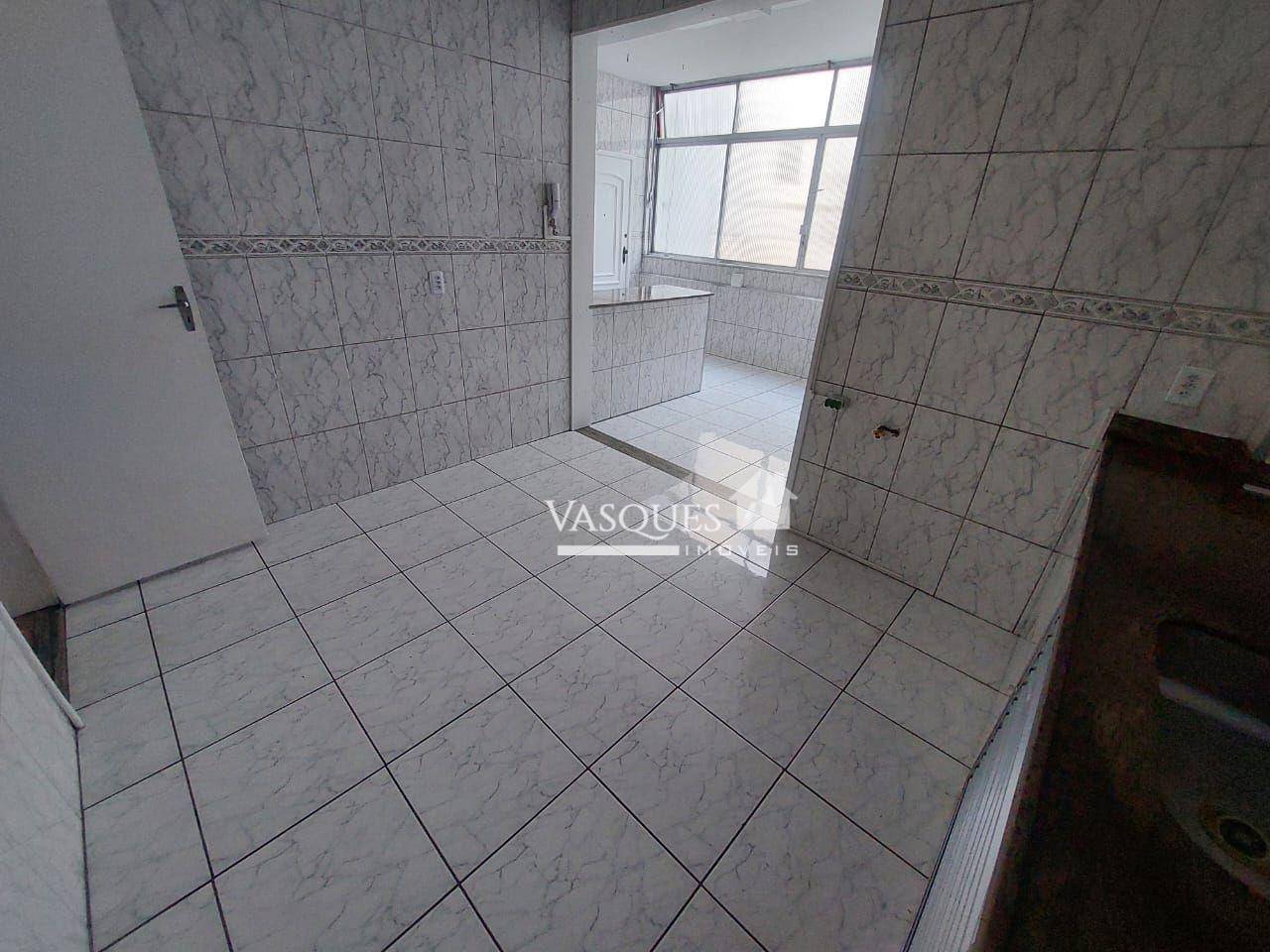 Apartamento para alugar com 3 quartos, 100m² - Foto 12