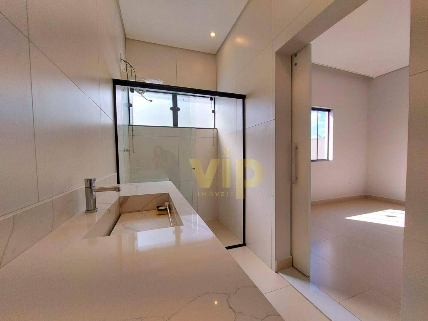 Casa à venda com 4 quartos, 252m² - Foto 5