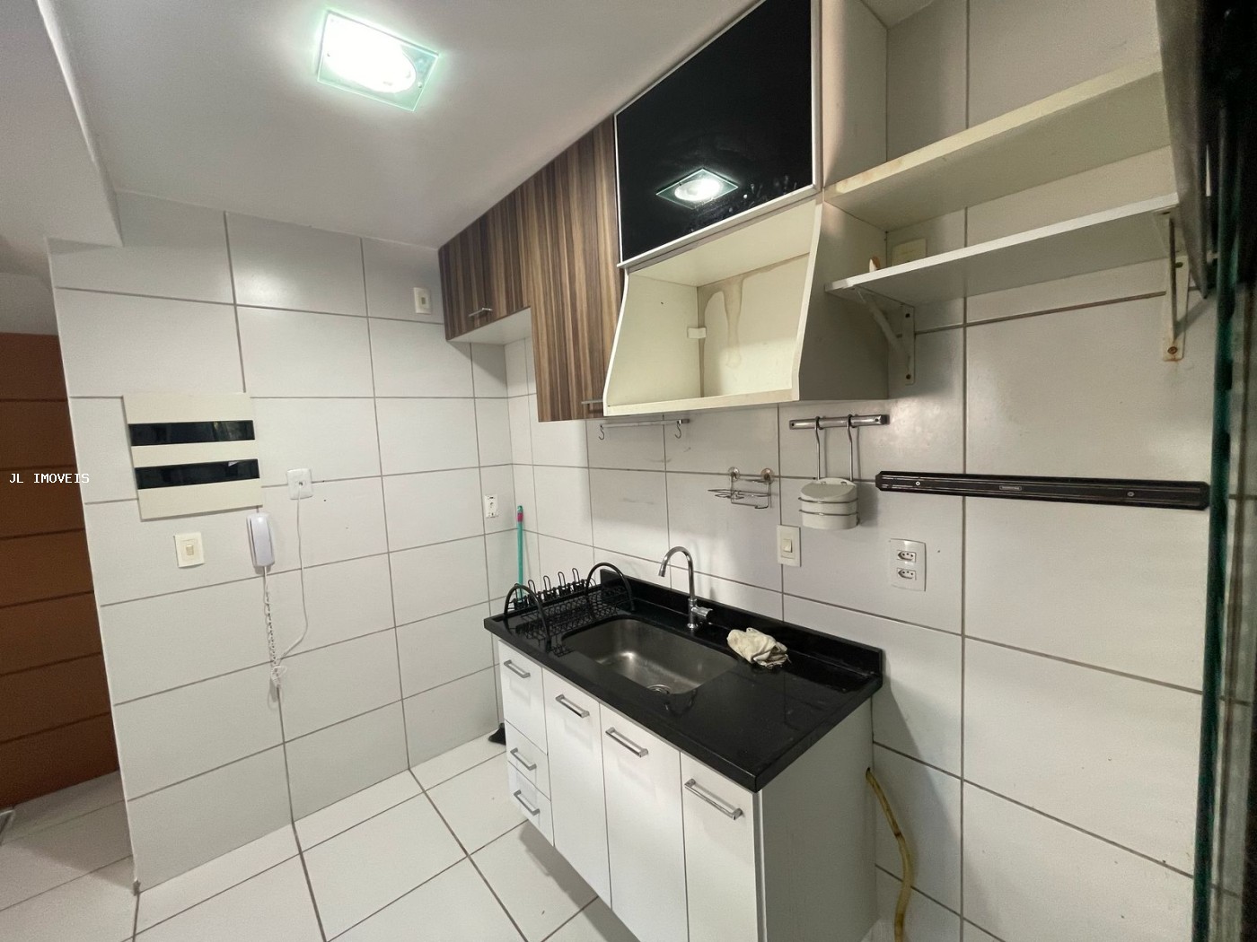 Apartamento para alugar com 2 quartos, 57m² - Foto 6