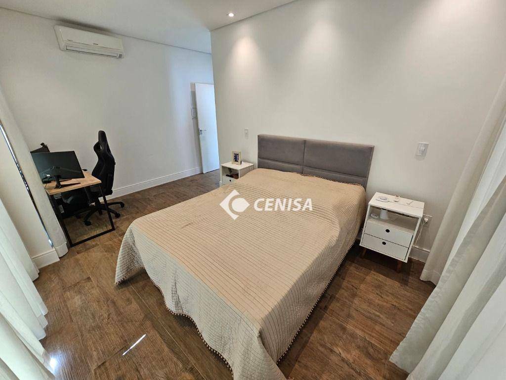 Casa de Condomínio à venda com 3 quartos, 242m² - Foto 28