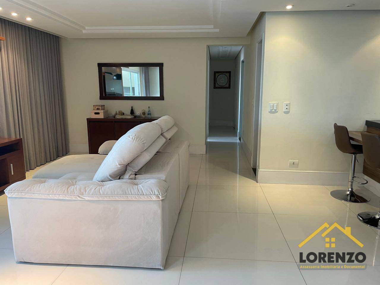 Apartamento à venda com 3 quartos, 130m² - Foto 5