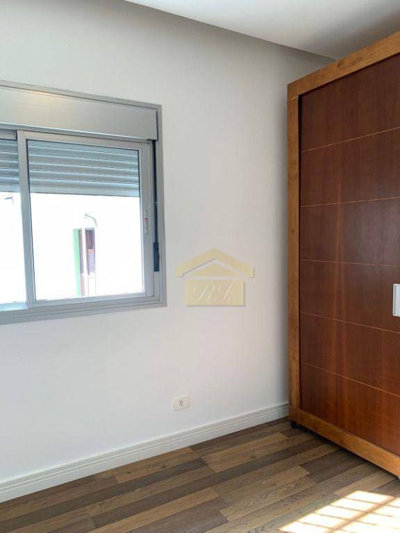 Sobrado à venda com 3 quartos, 180m² - Foto 17