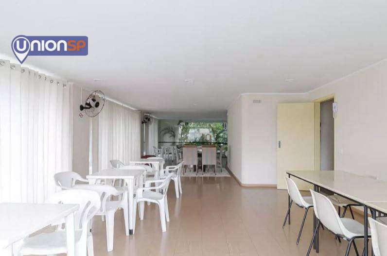 Apartamento à venda com 2 quartos, 58m² - Foto 20