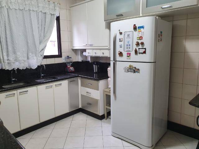 Apartamento à venda com 4 quartos, 250m² - Foto 15