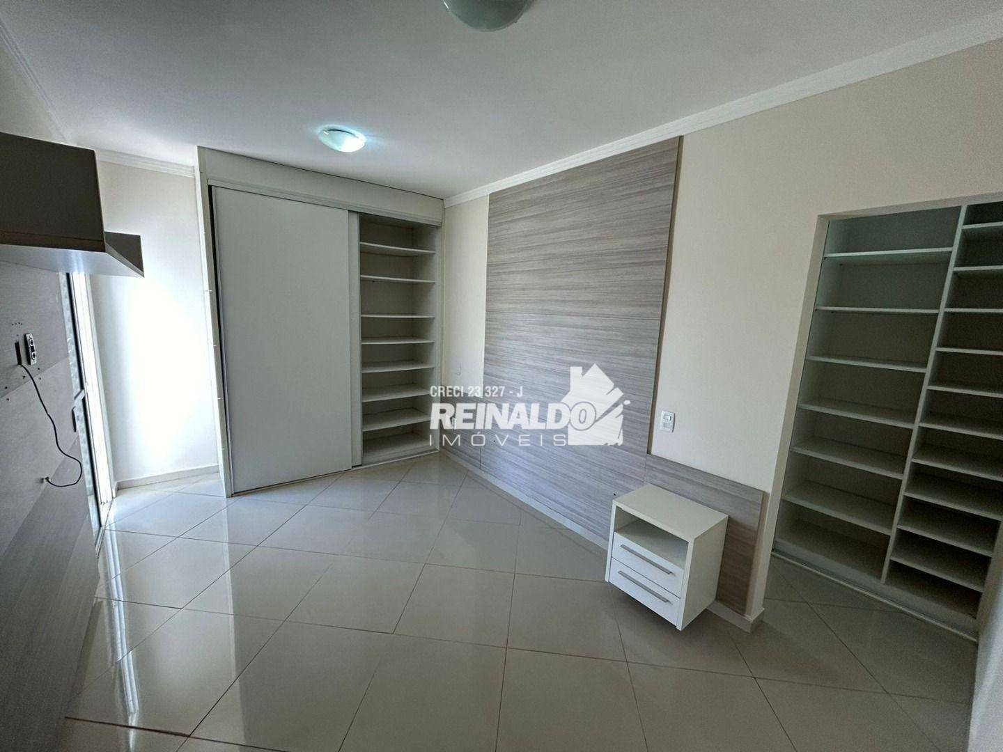 Casa de Condomínio à venda e aluguel com 3 quartos, 240m² - Foto 9