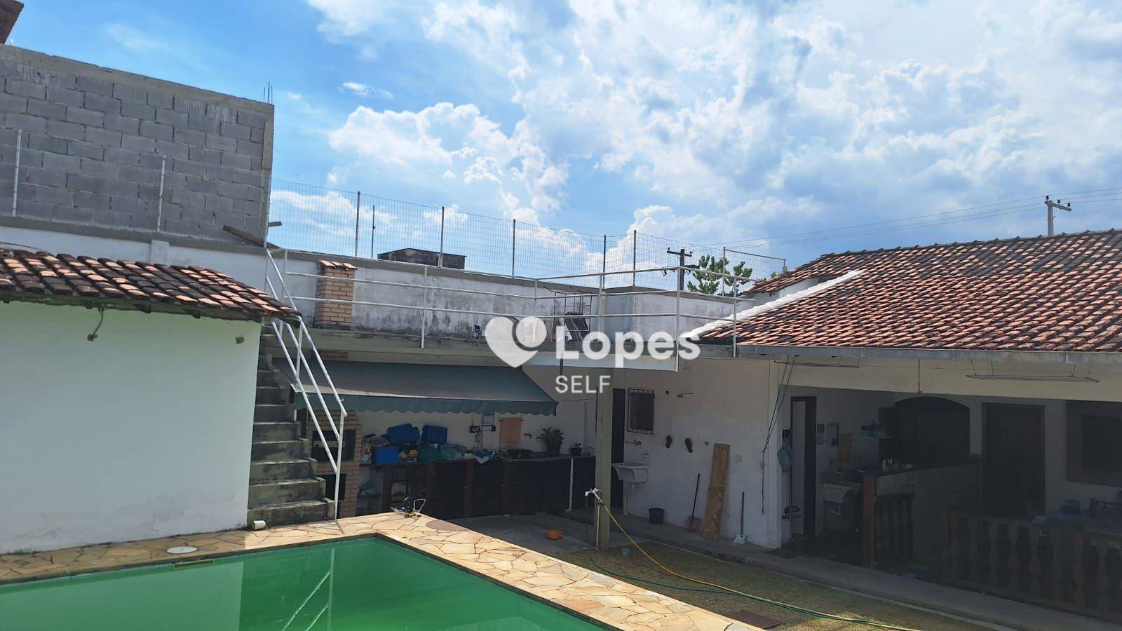 Casa à venda com 3 quartos, 190m² - Foto 7