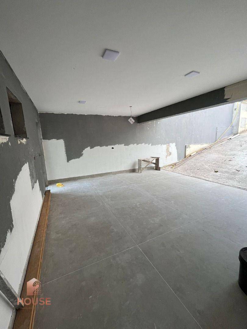 Casa de Condomínio à venda com 3 quartos, 300m² - Foto 6