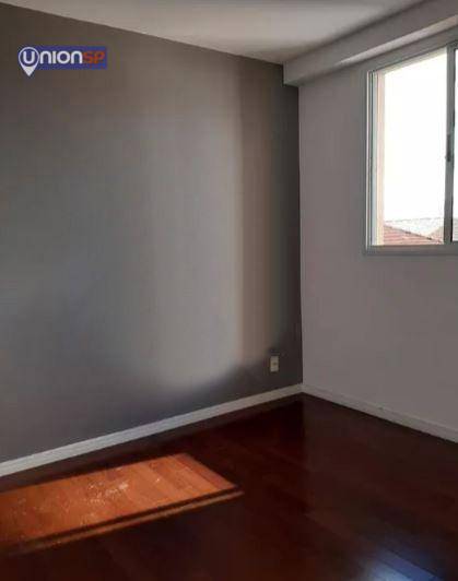 Apartamento à venda com 3 quartos, 76m² - Foto 3