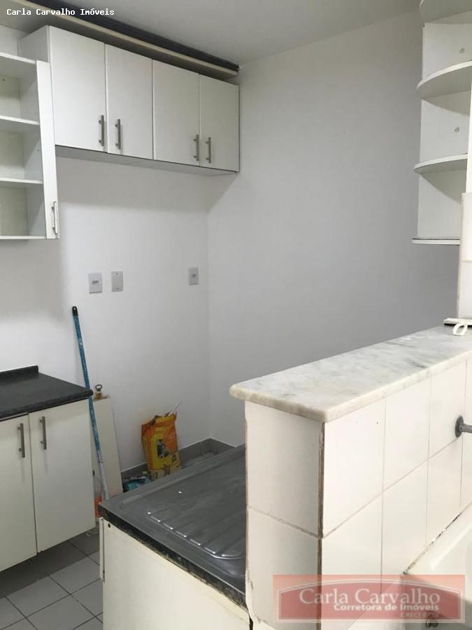 Apartamento à venda com 3 quartos, 86m² - Foto 2