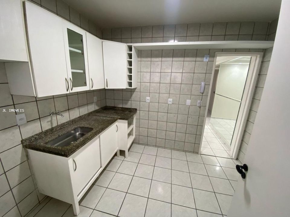 Apartamento à venda com 3 quartos, 93m² - Foto 7