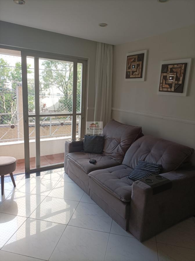 Apartamento à venda com 3 quartos, 74m² - Foto 13