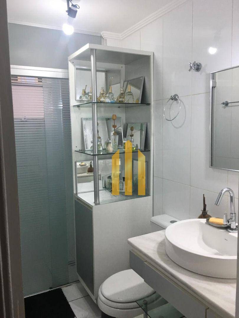 Apartamento à venda com 2 quartos, 70m² - Foto 24