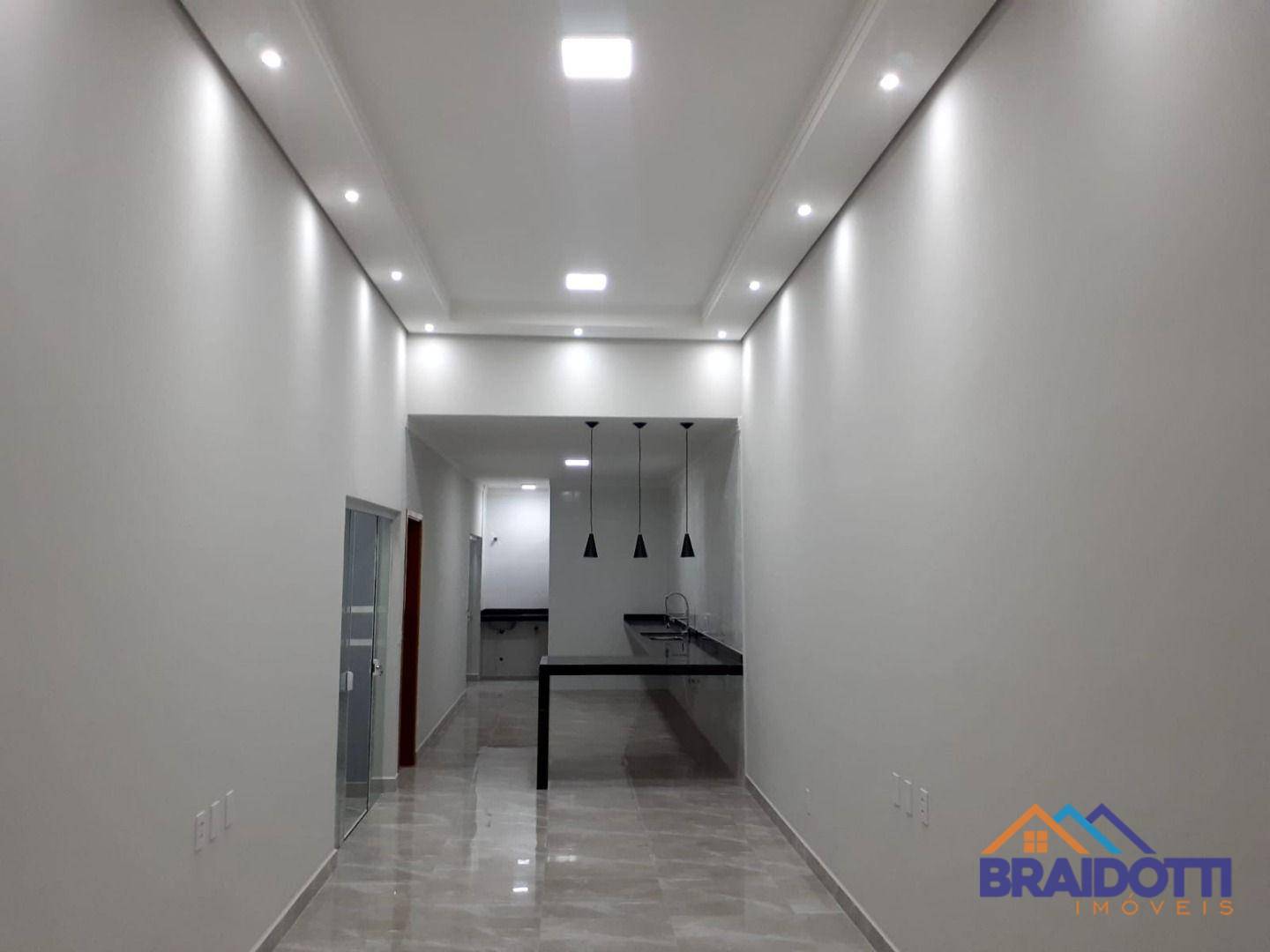 Casa à venda com 3 quartos, 96m² - Foto 4