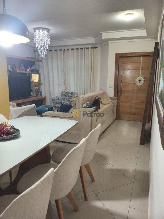 Sobrado à venda com 3 quartos, 215m² - Foto 3