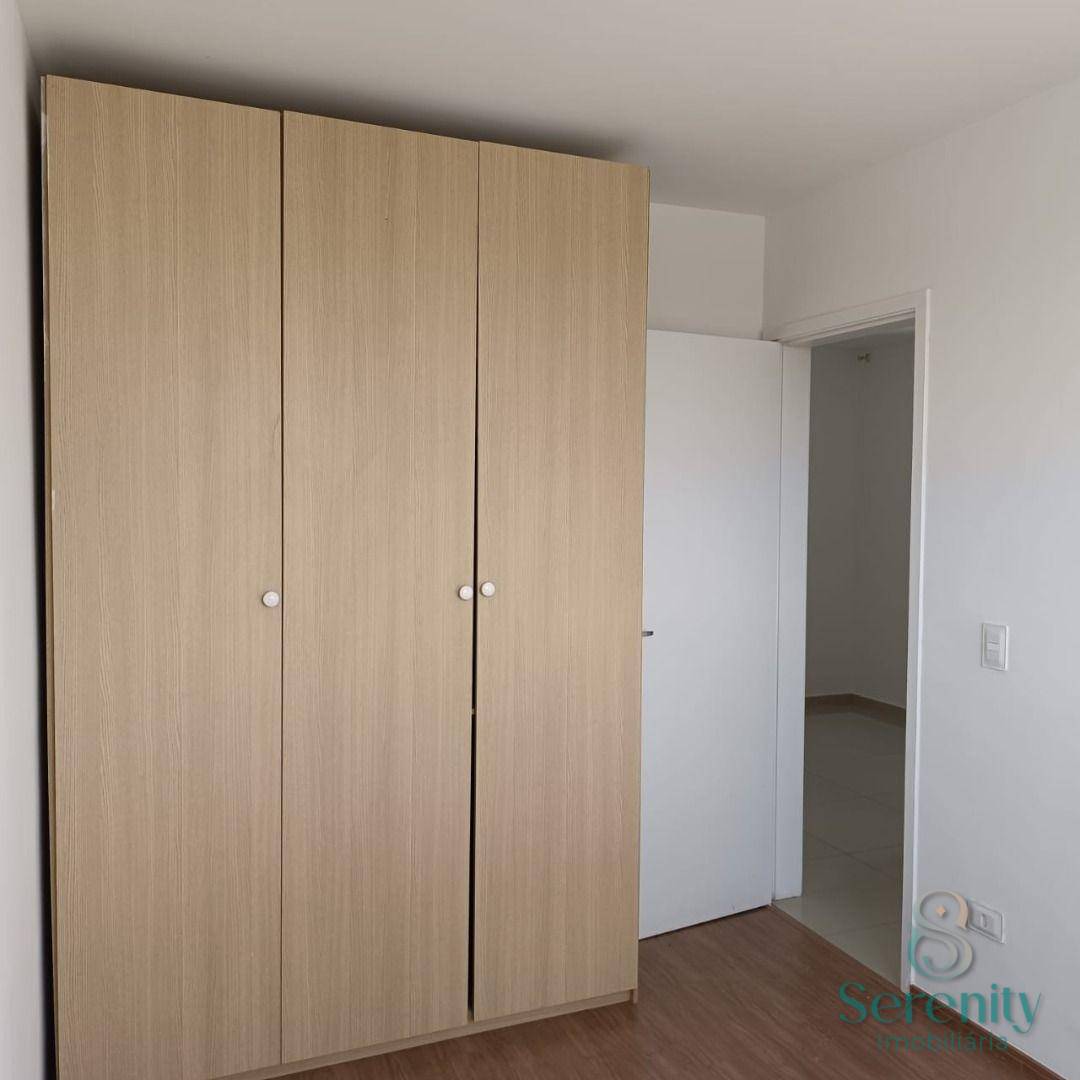 Apartamento para alugar com 2 quartos, 45m² - Foto 11
