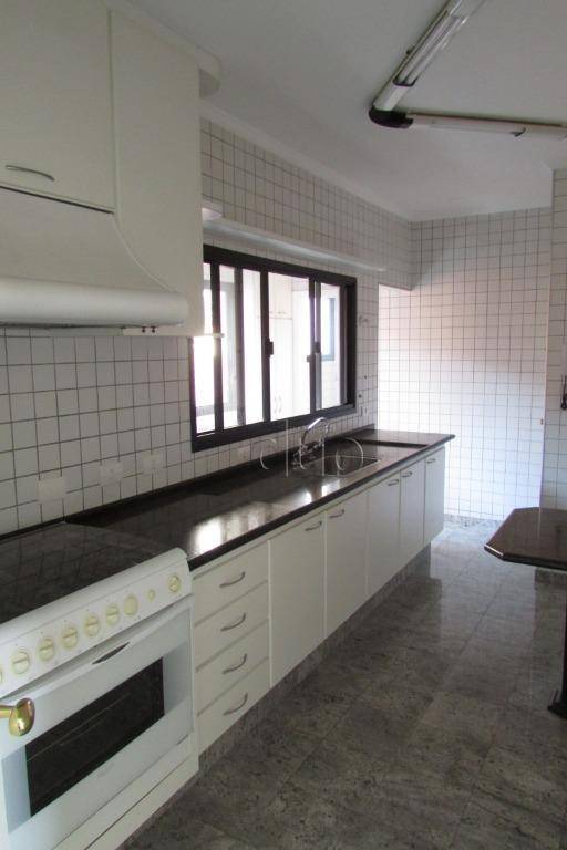 Apartamento à venda com 3 quartos, 115m² - Foto 8