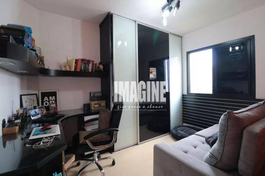 Apartamento à venda com 3 quartos, 107m² - Foto 13