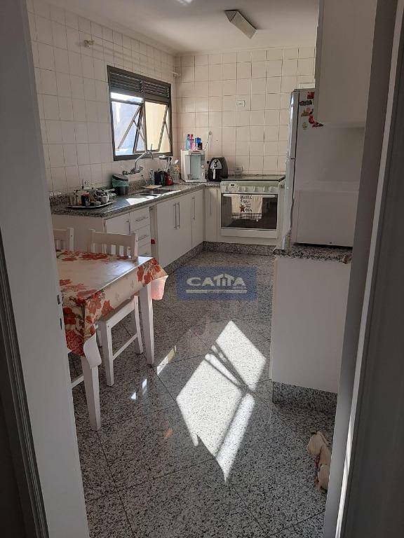 Apartamento à venda com 3 quartos, 127m² - Foto 22