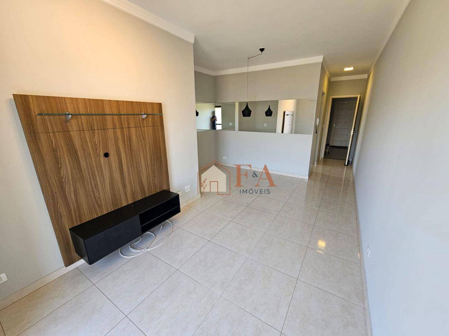 Apartamento à venda com 3 quartos, 74m² - Foto 4