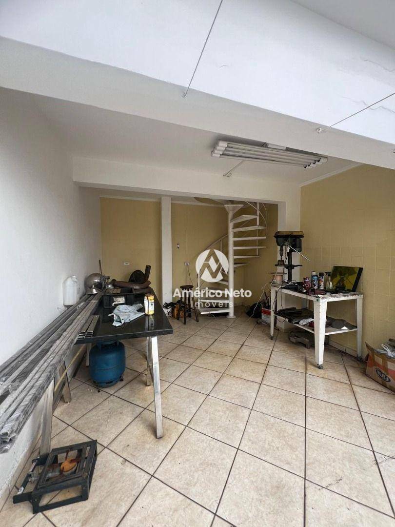 Casa à venda e aluguel com 2 quartos, 240m² - Foto 5