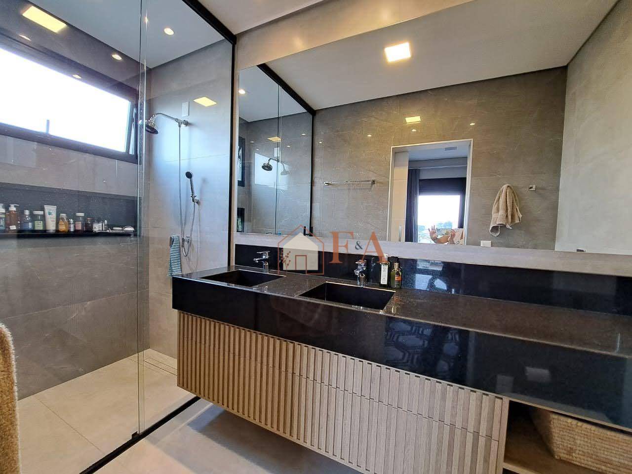 Casa à venda com 3 quartos, 210m² - Foto 35