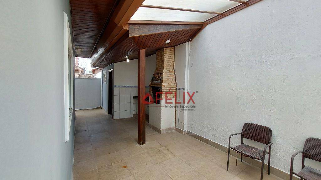 Casa de Condomínio à venda com 3 quartos, 157m² - Foto 19