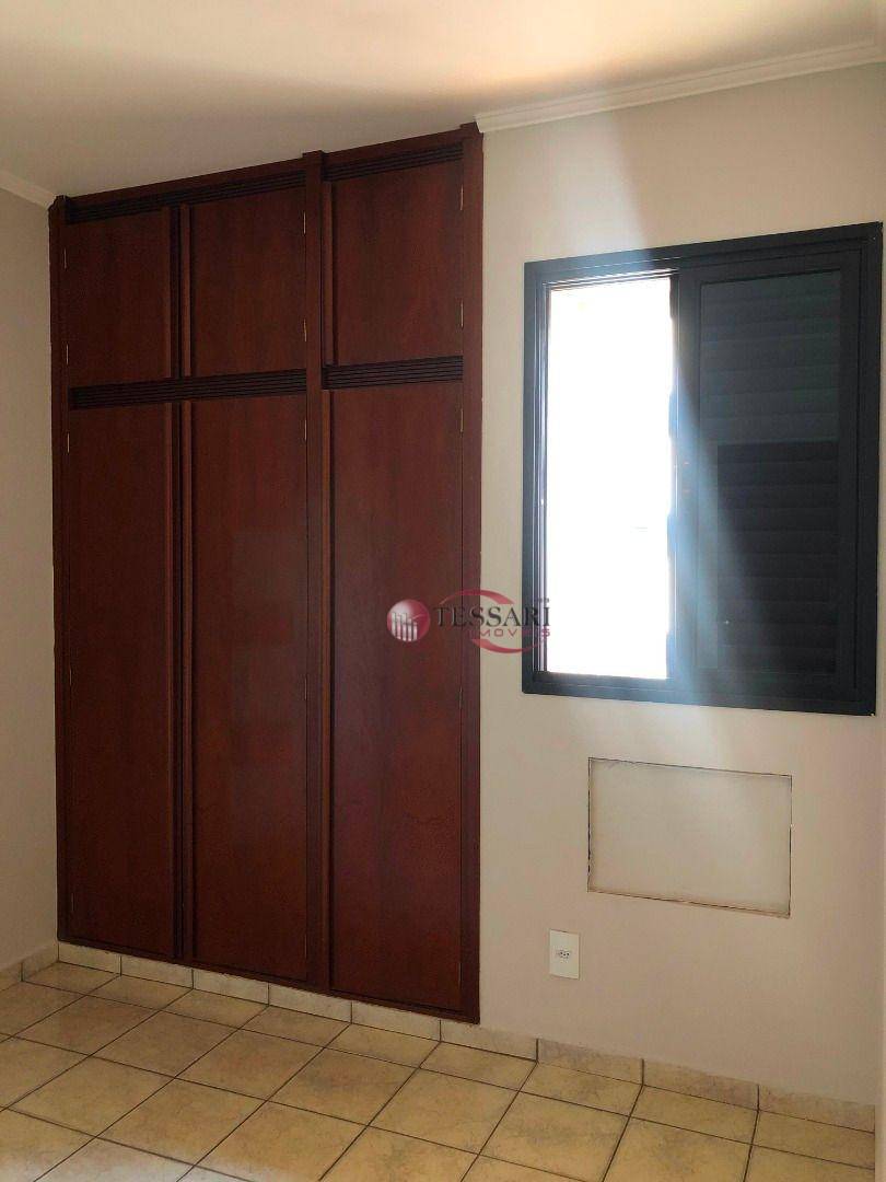 Apartamento à venda com 3 quartos, 95m² - Foto 15