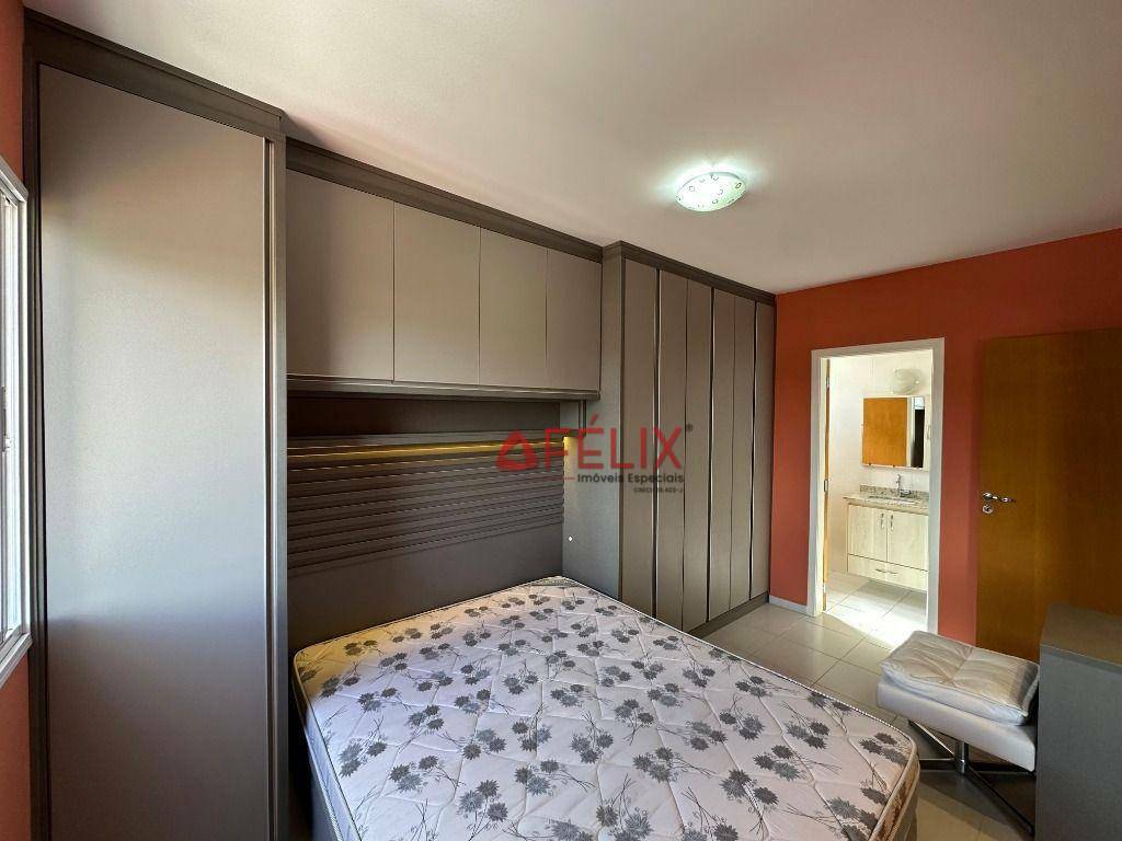 Apartamento para alugar com 2 quartos, 80m² - Foto 19