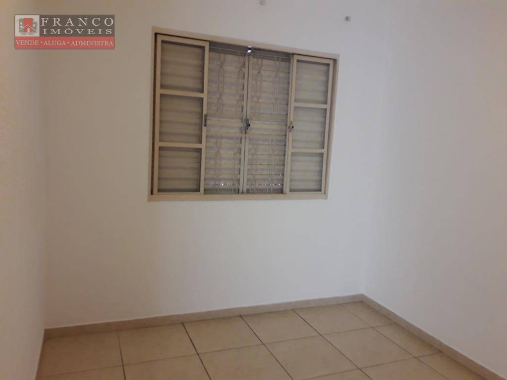 Apartamento à venda com 2 quartos, 60m² - Foto 23