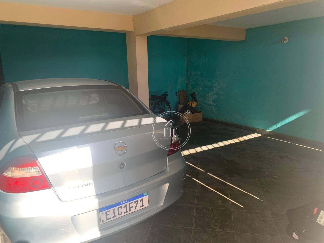 Casa à venda com 2 quartos, 200m² - Foto 3