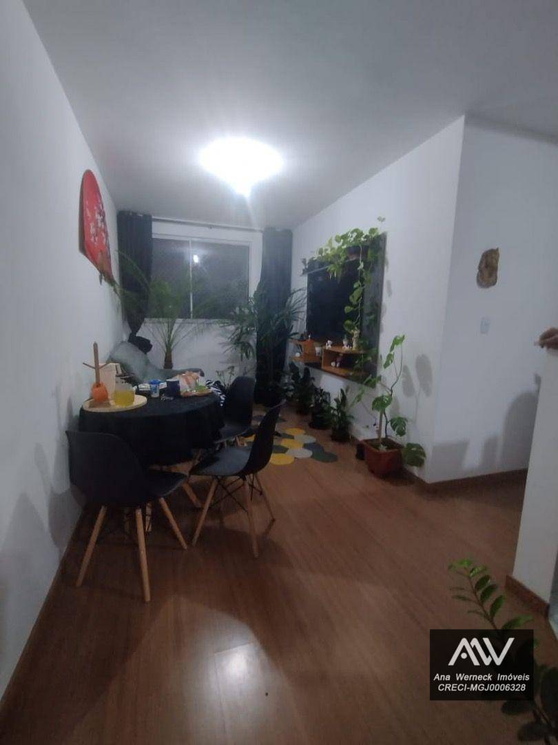 Apartamento à venda com 2 quartos, 45m² - Foto 11