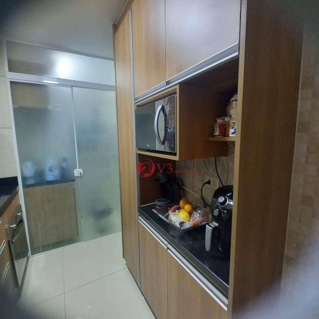 Apartamento à venda com 2 quartos, 74m² - Foto 27