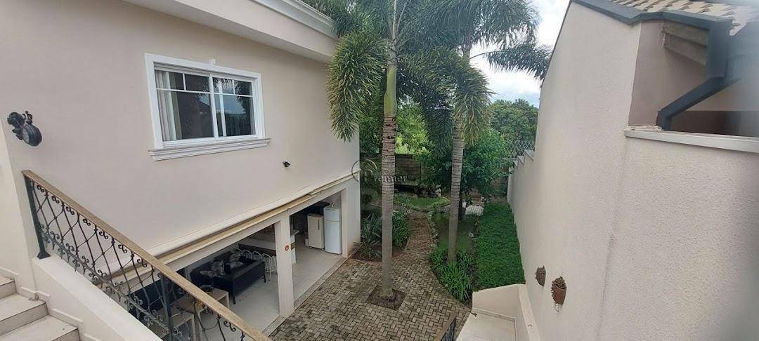 Casa de Condomínio à venda com 7 quartos, 600m² - Foto 40