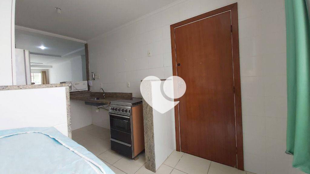 Apartamento para alugar com 3 quartos, 96m² - Foto 15