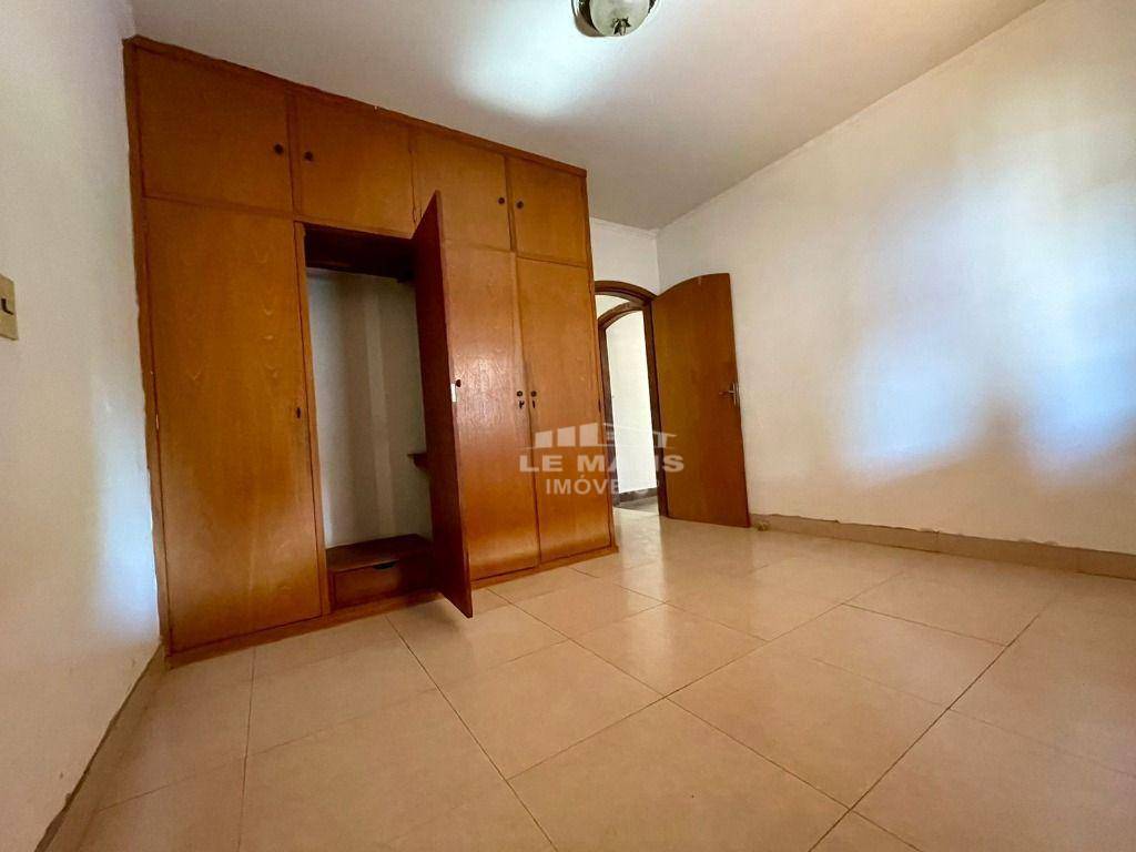 Chácara à venda com 3 quartos, 360m² - Foto 10